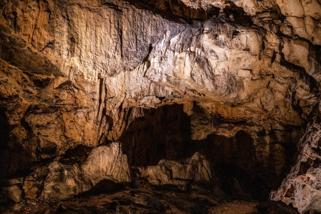 Natural Bridge Caverns