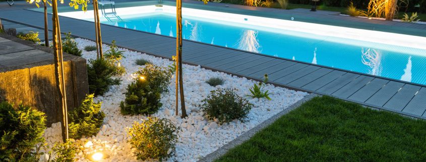 Swimming Pool Landscape Ideas