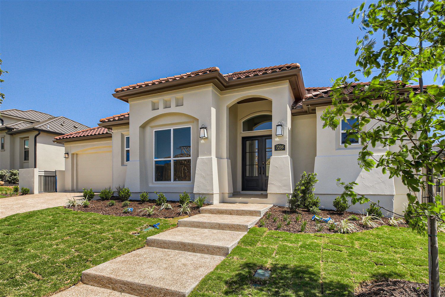 7206 Bluff Run 7206 Bluff Run