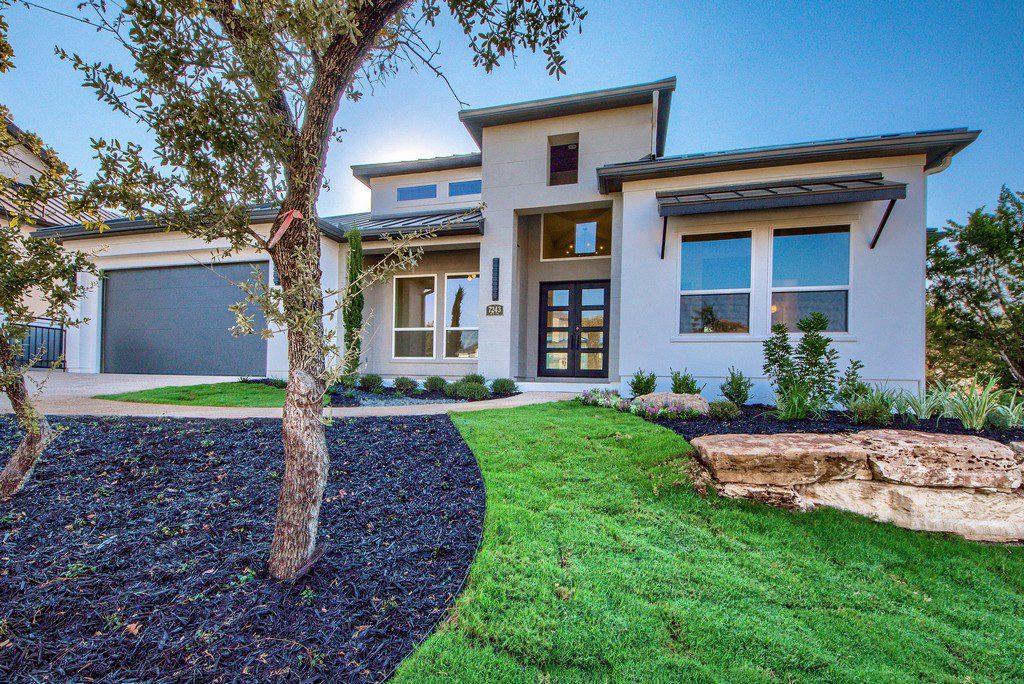 7243 Bluff Run 7243 Bluff Run